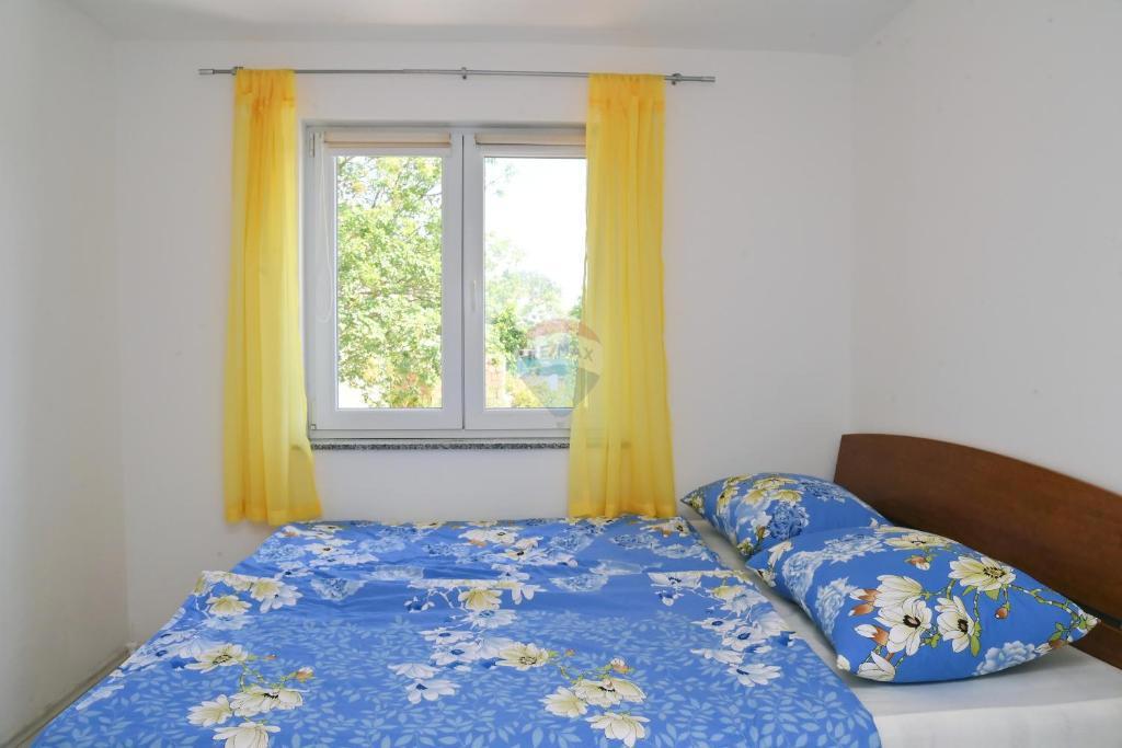 Hiša Dobrinj, 160m2