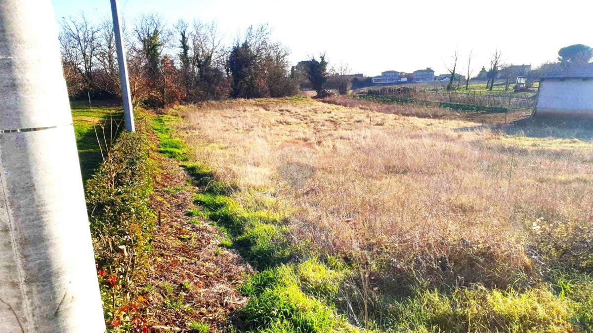 Stavbno zemljišče Tadini, Kaštelir-Labinci, 1.000m2