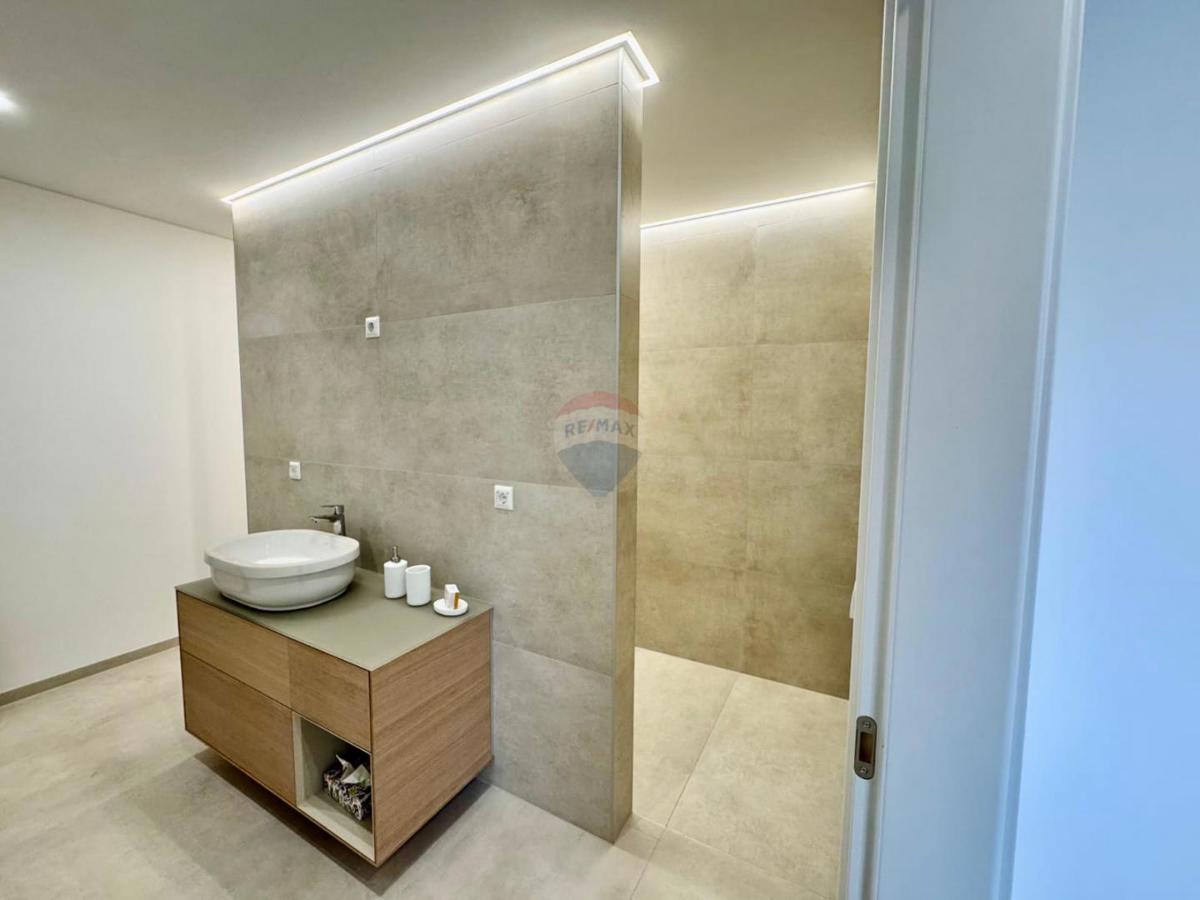 Hiša Crikvenica, 292m2