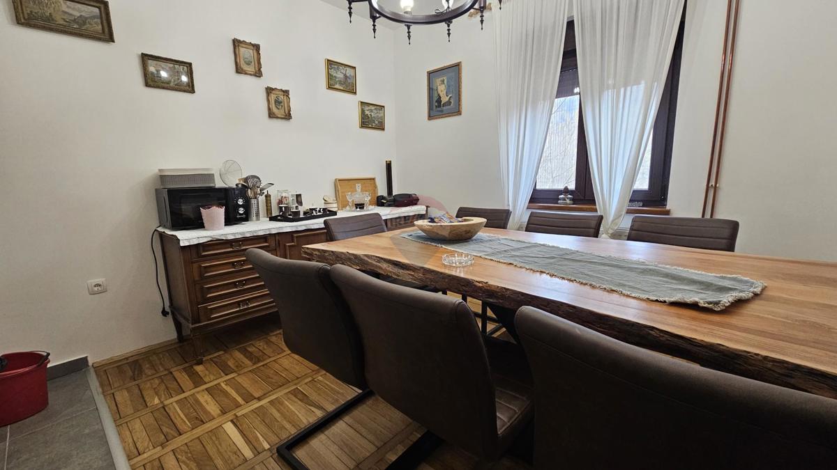 Hiša Brod na Kupi, Delnice, 252m2