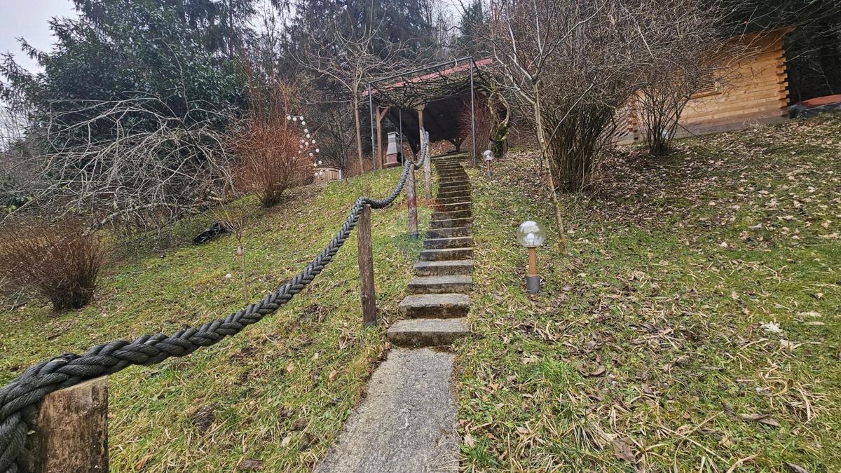 Hiša Brod na Kupi, Delnice, 252m2