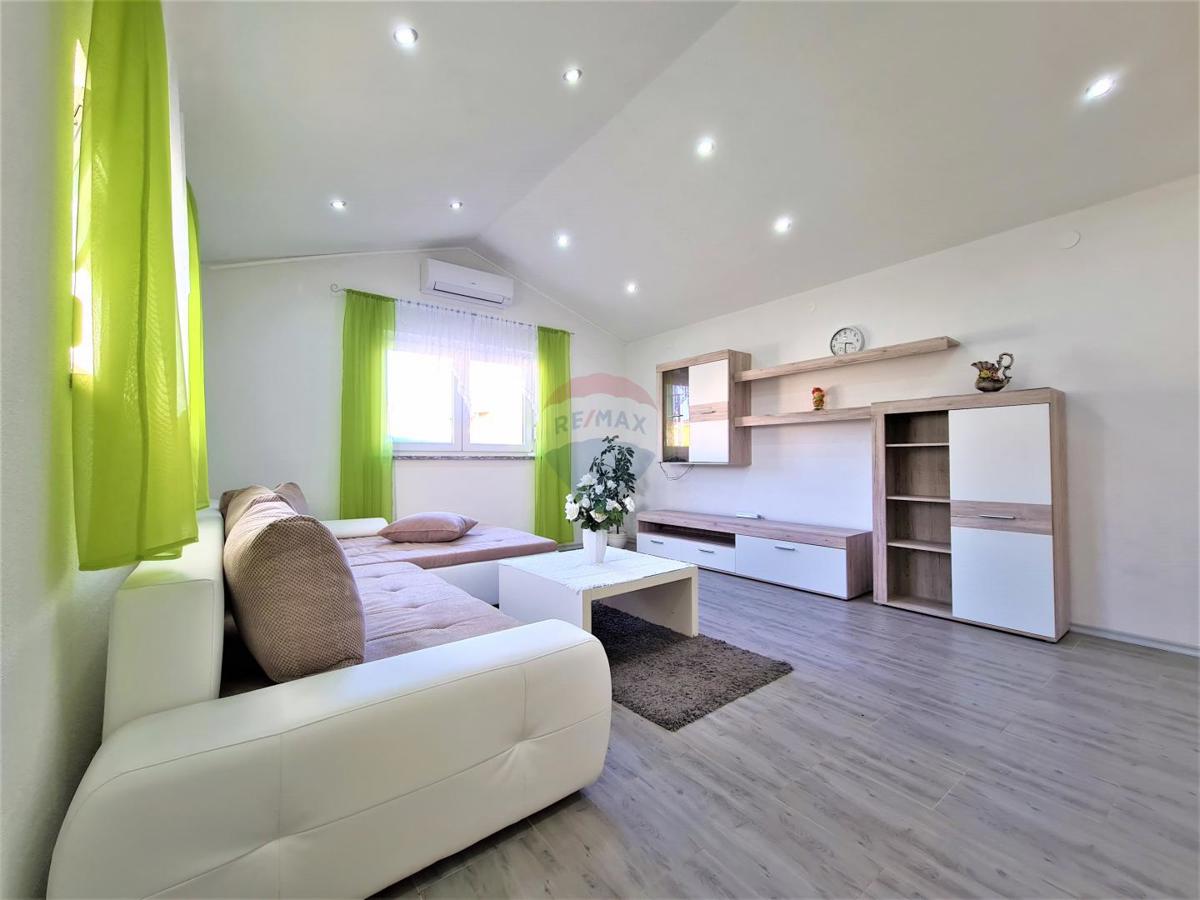 Kaštel, Buje, 60m2