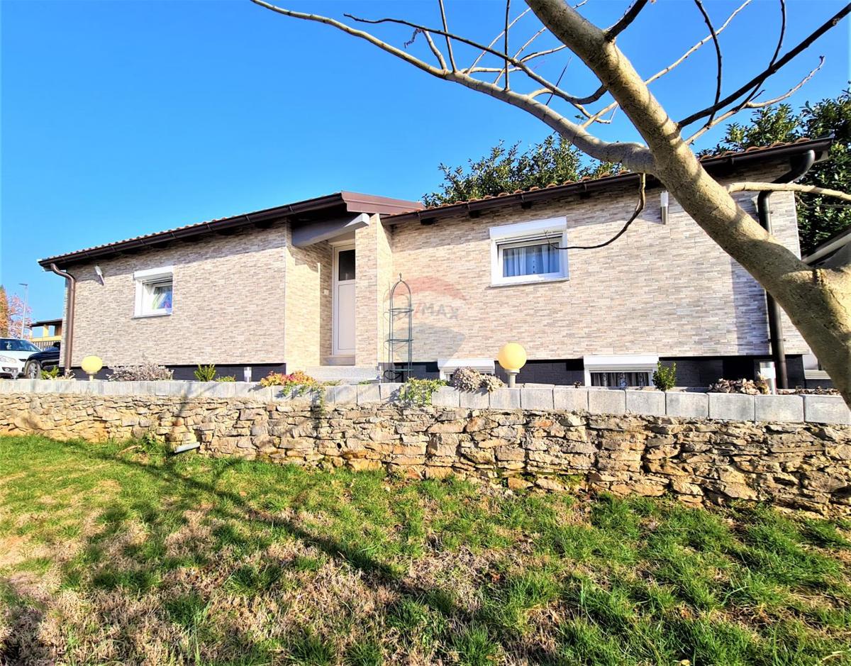 Kaštel, Buje, 60m2