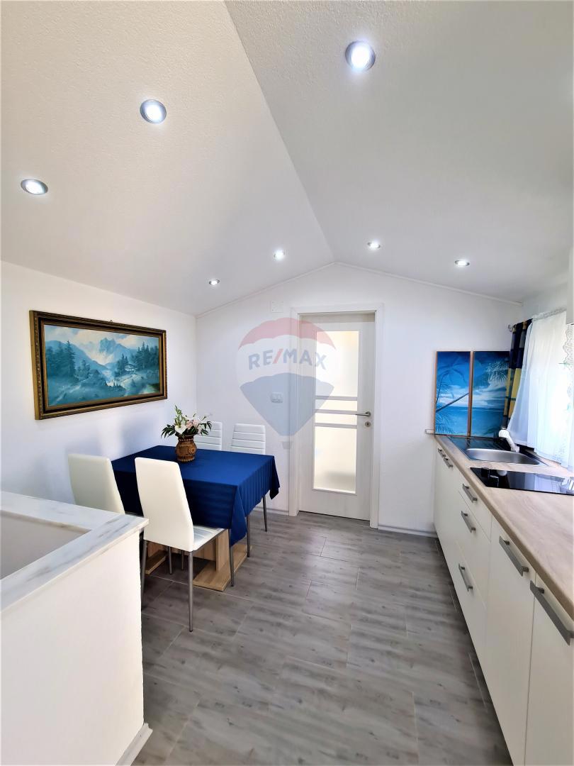 Kaštel, Buje, 60m2