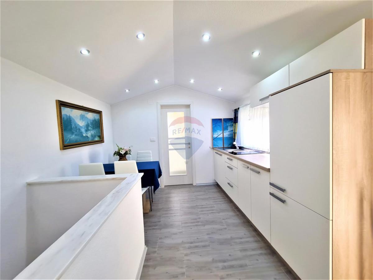 Kaštel, Buje, 60m2