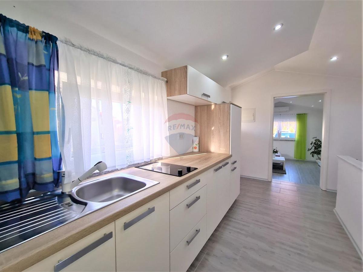 Kaštel, Buje, 60m2