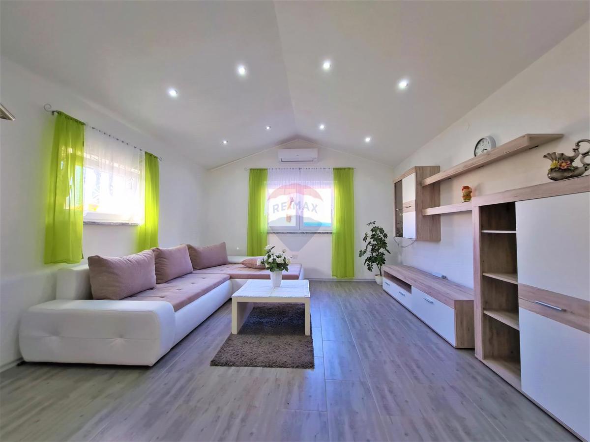 Kaštel, Buje, 60m2