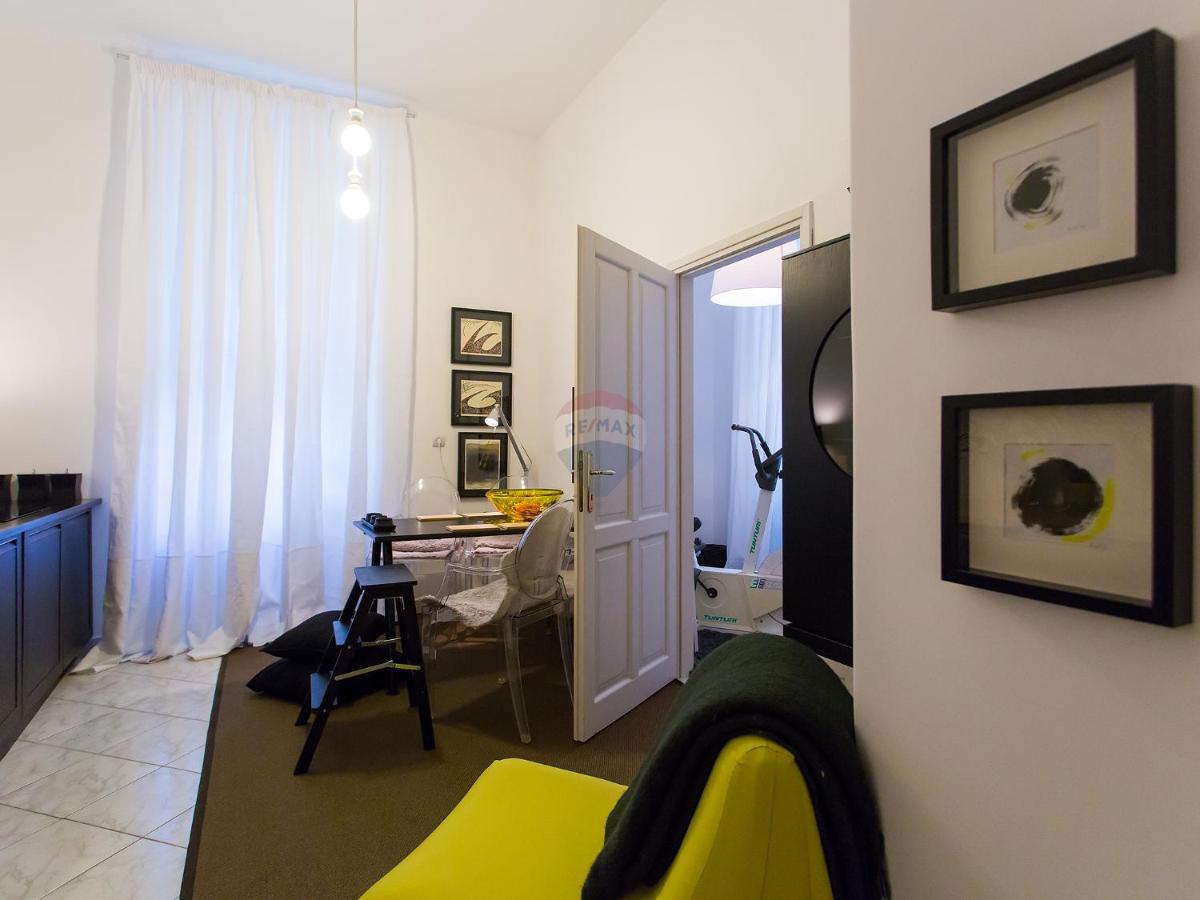 Stanovanje/Apartma Širi centar, Pula, 111m2