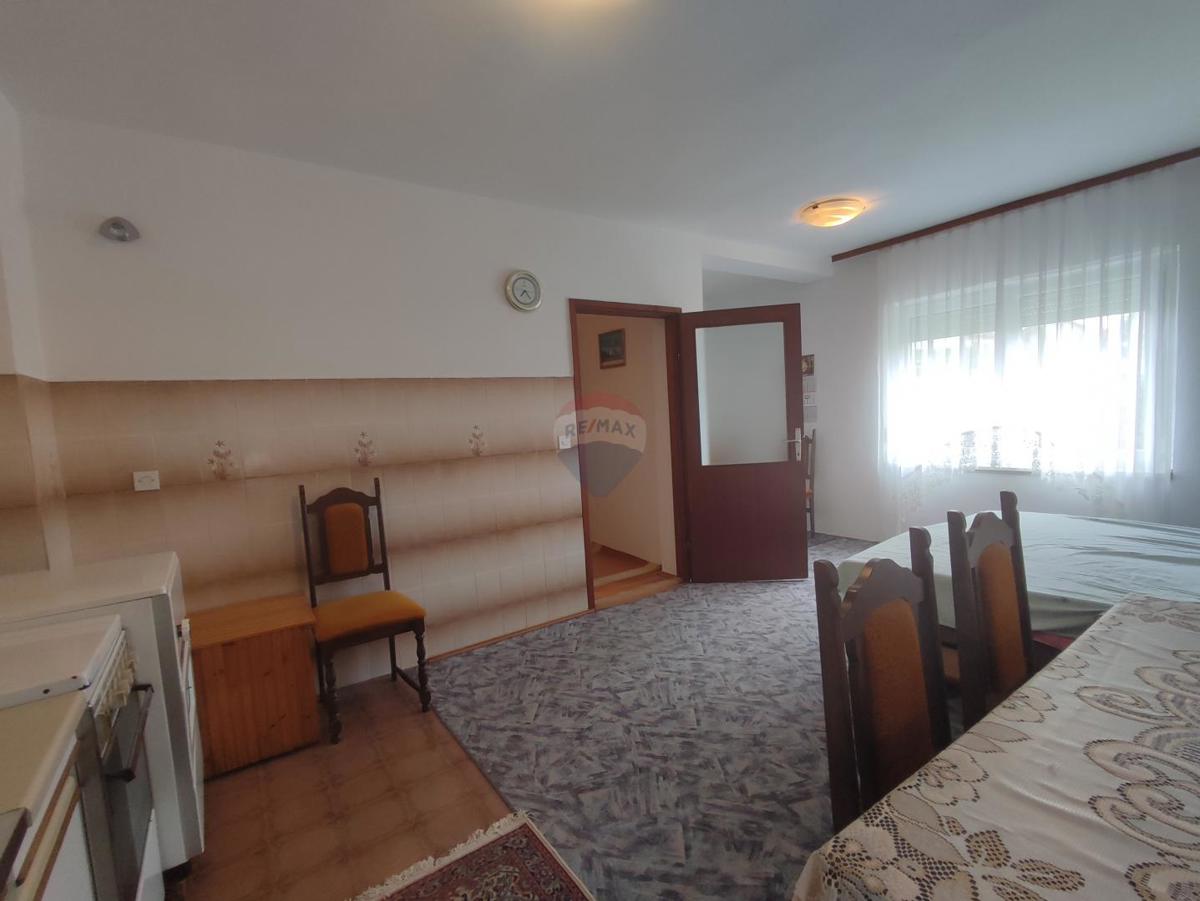 Hiša Josipdol, 240m2