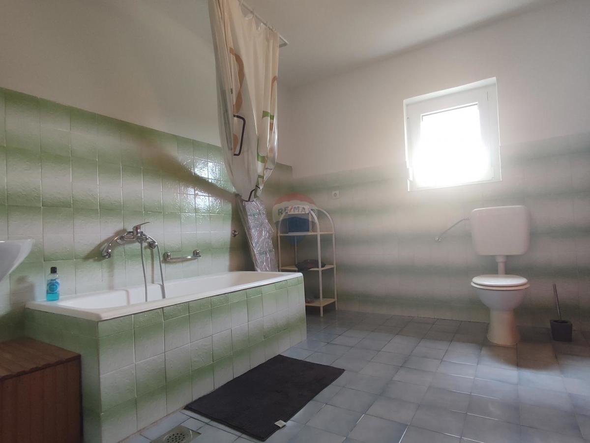 Hiša Josipdol, 240m2