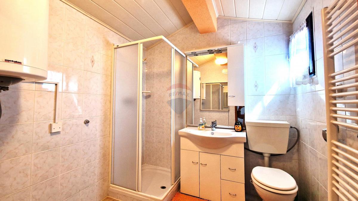 Hiša Kaštel, Buje, 597,01m2