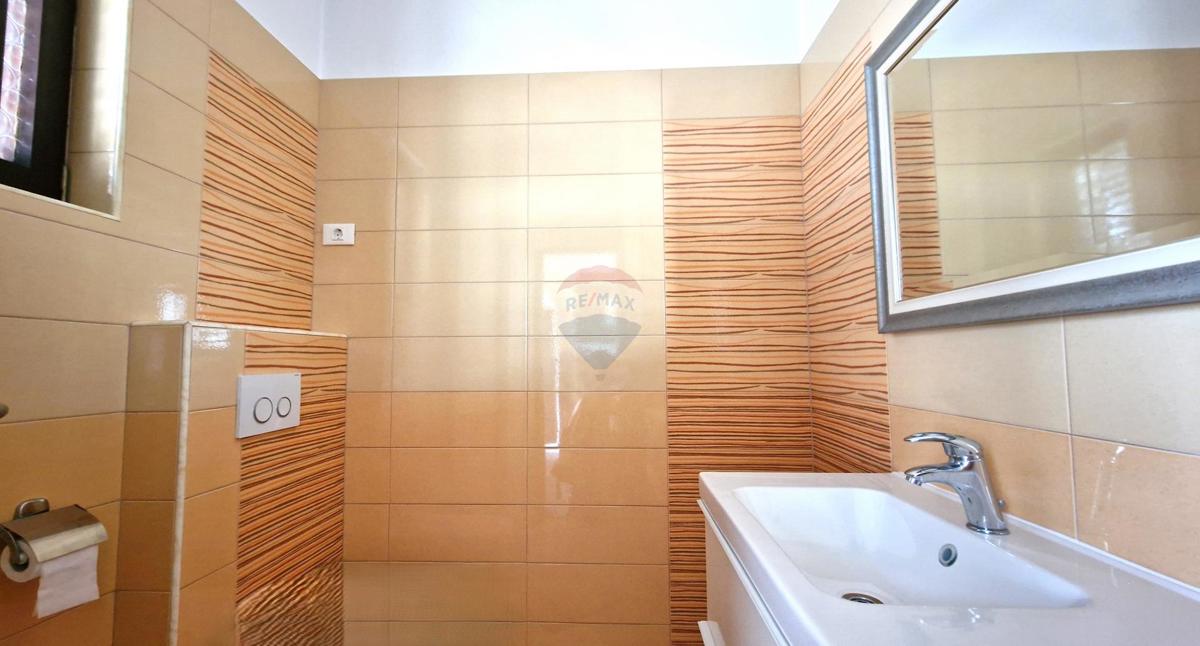 Hiša Kaštel, Buje, 597,01m2