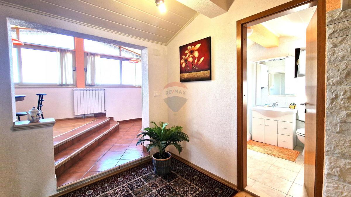 Hiša Kaštel, Buje, 597,01m2