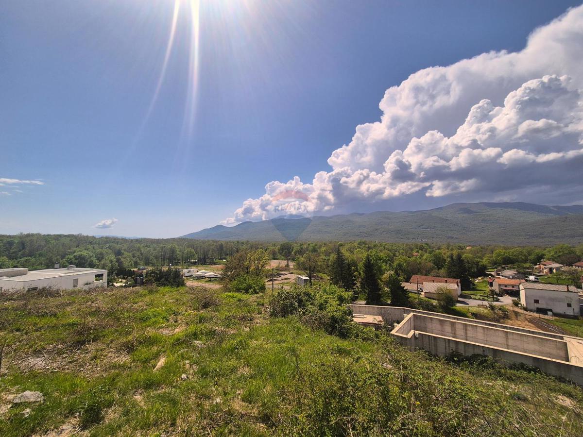 Stavbno zemljišče Permani, Matulji, 972m2