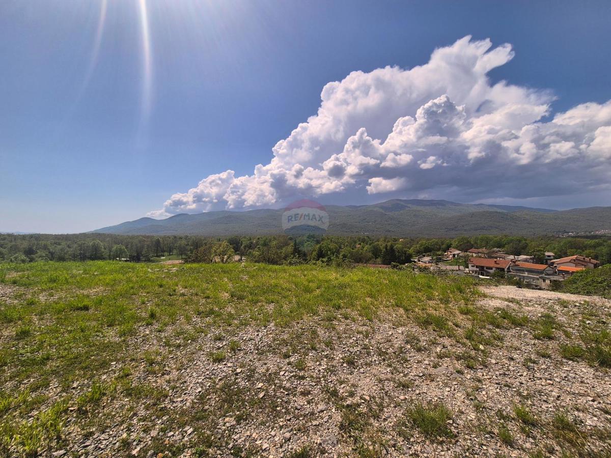 Stavbno zemljišče Permani, Matulji, 972m2