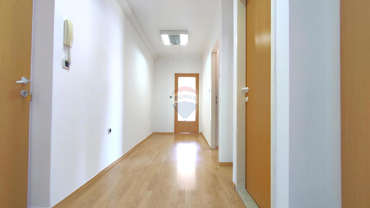 Stanovanje/Apartma Umag, 63m2