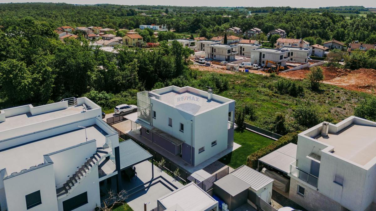 Hiša Umag, 200m2