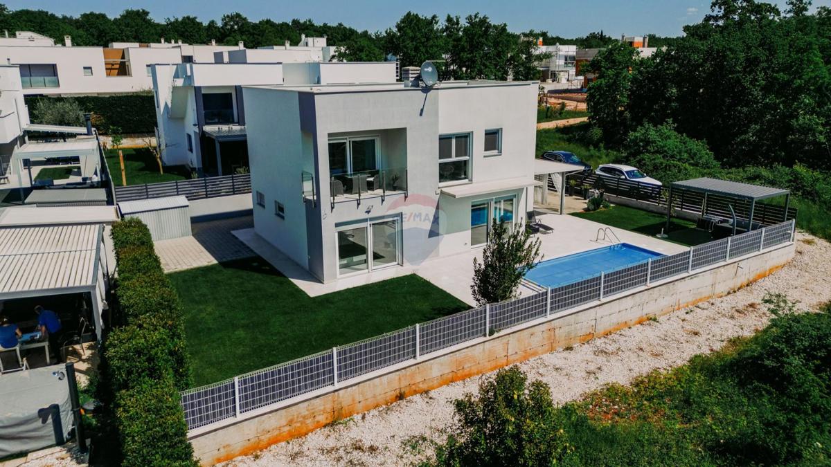 Hiša Umag, 200m2