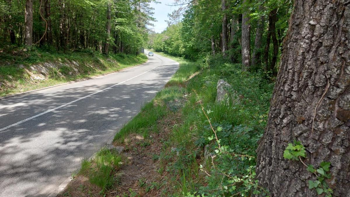 Stavbno zemljišče Klana, 978m2
