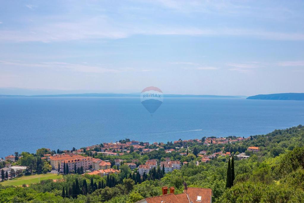 Stanovanje/Apartma Lovran, 110,51m2