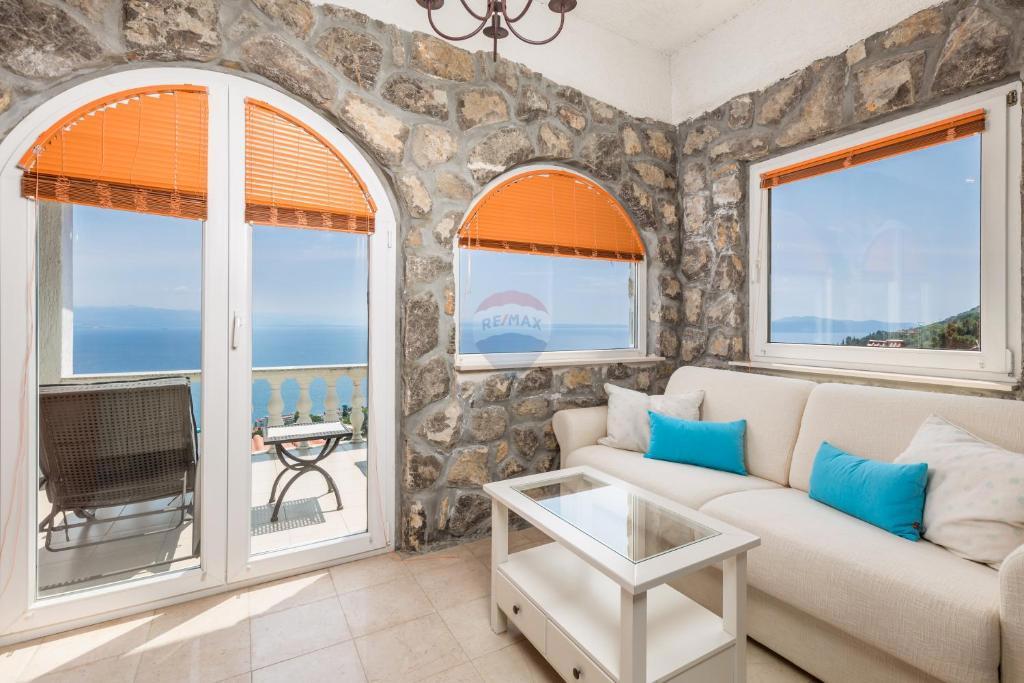 Stanovanje/Apartma Lovran, 110,51m2