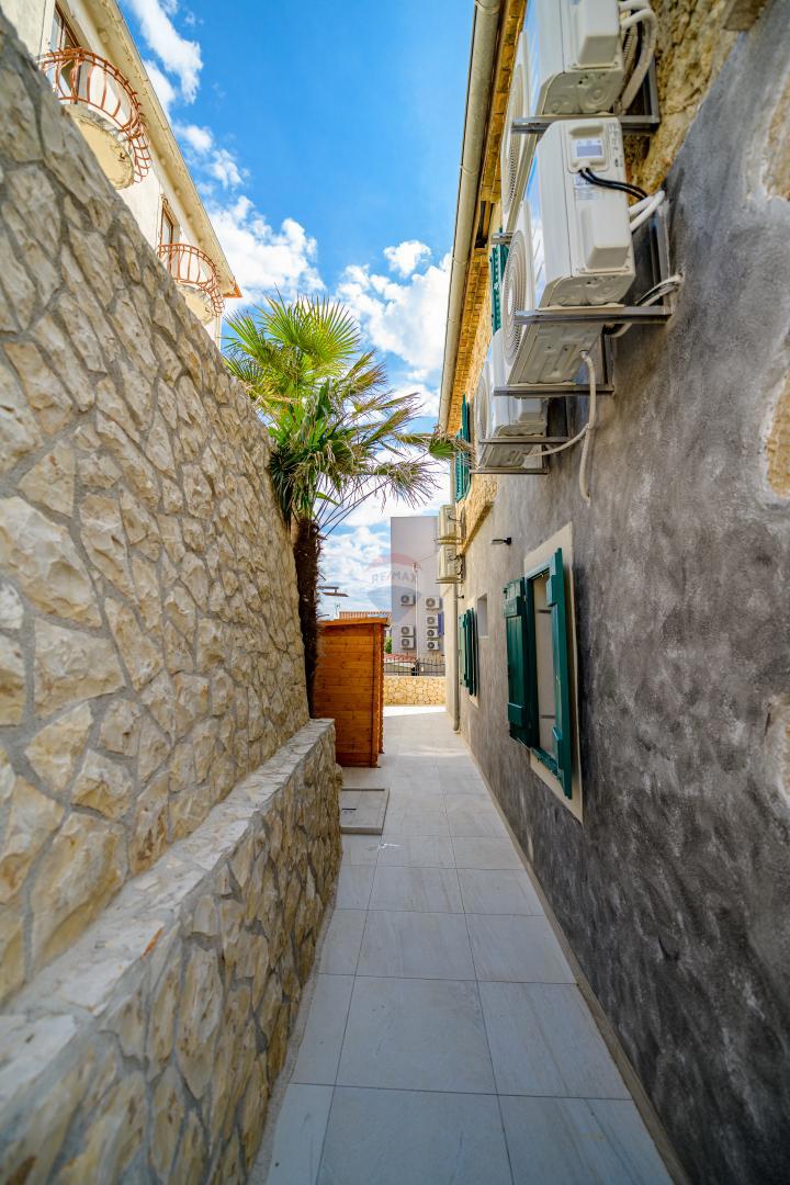 Hiša Nerezine, Mali Lošinj, 384m2
