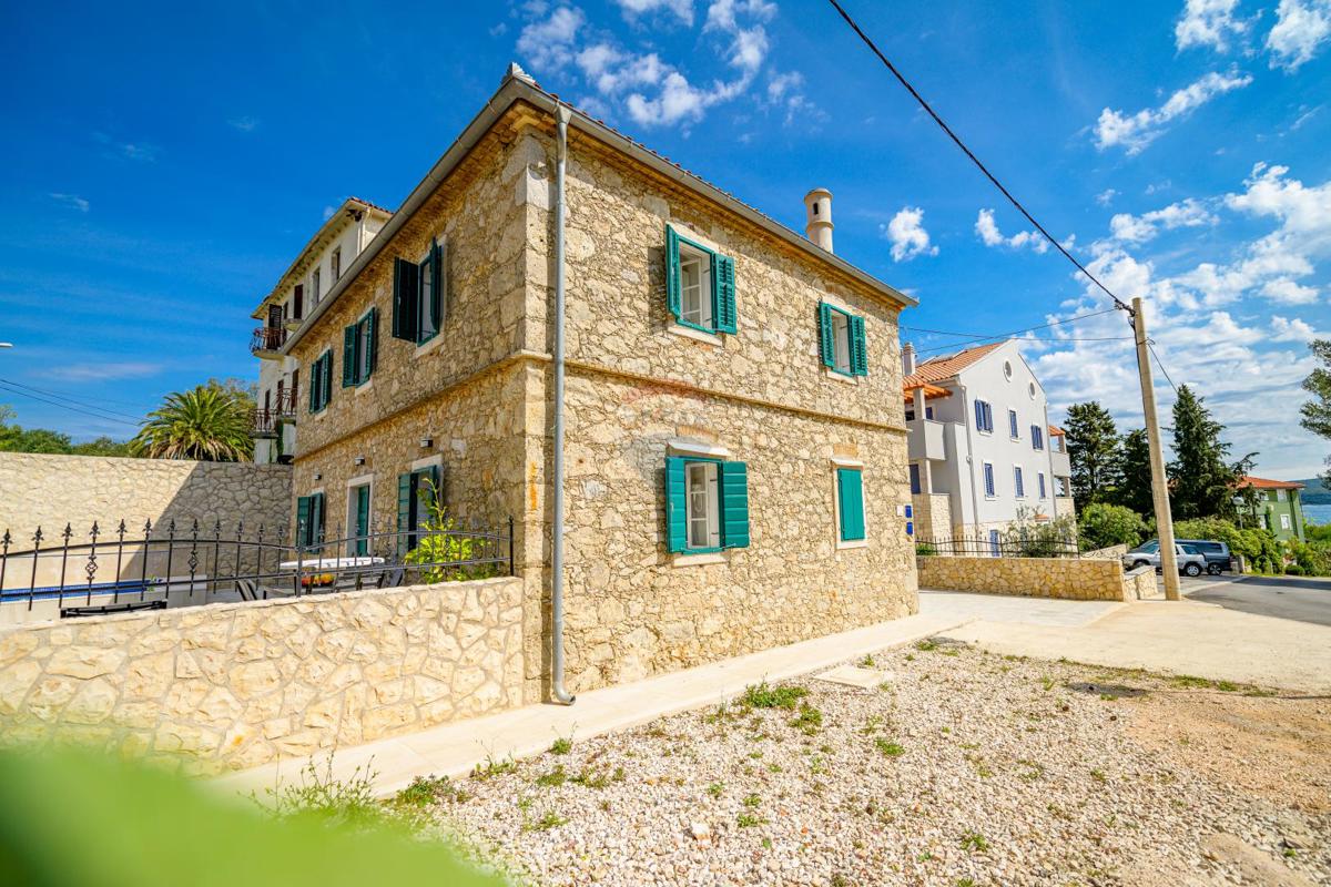 Hiša Nerezine, Mali Lošinj, 384m2