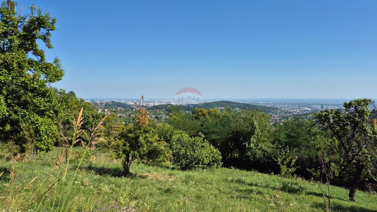 Stavbno zemljišče Gornje Vrapče, Črnomerec, 1.273m2