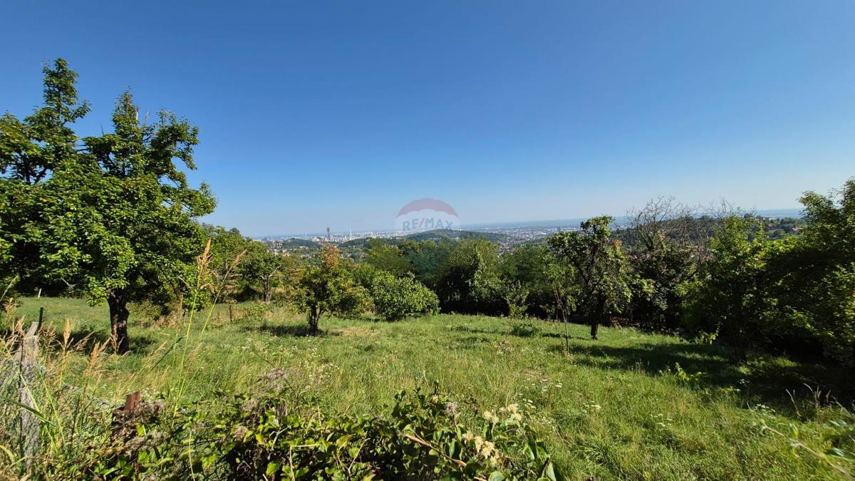 Stavbno zemljišče Gornje Vrapče, Črnomerec, 1.273m2