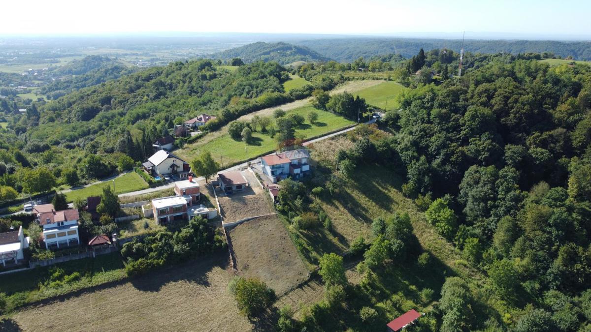 Stavbno zemljišče Svetonedeljski Breg, Sveta Nedelja, 2.458m2