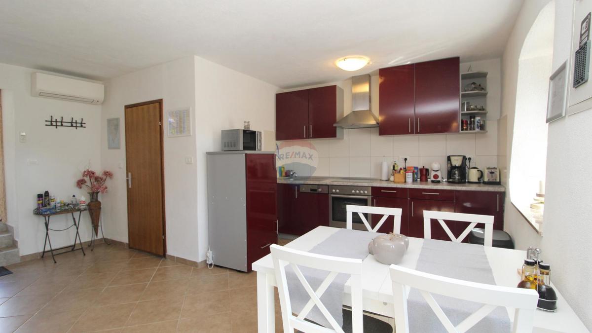 Hiša Vižinada, 100m2