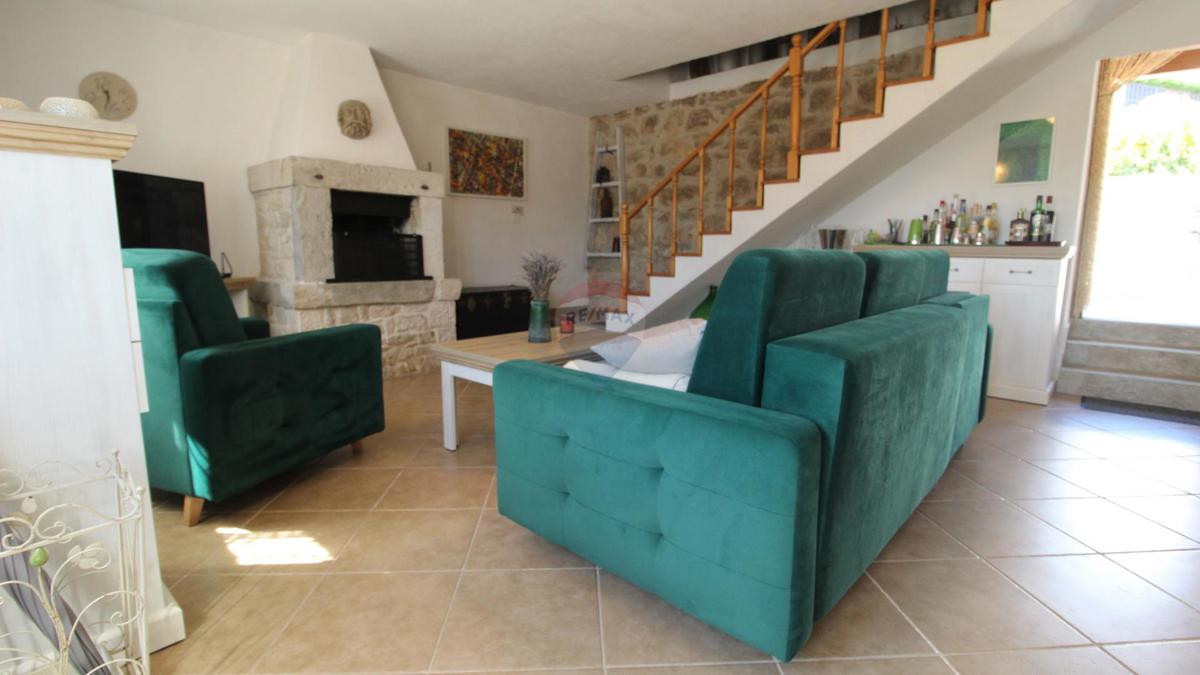 Hiša Vižinada, 100m2