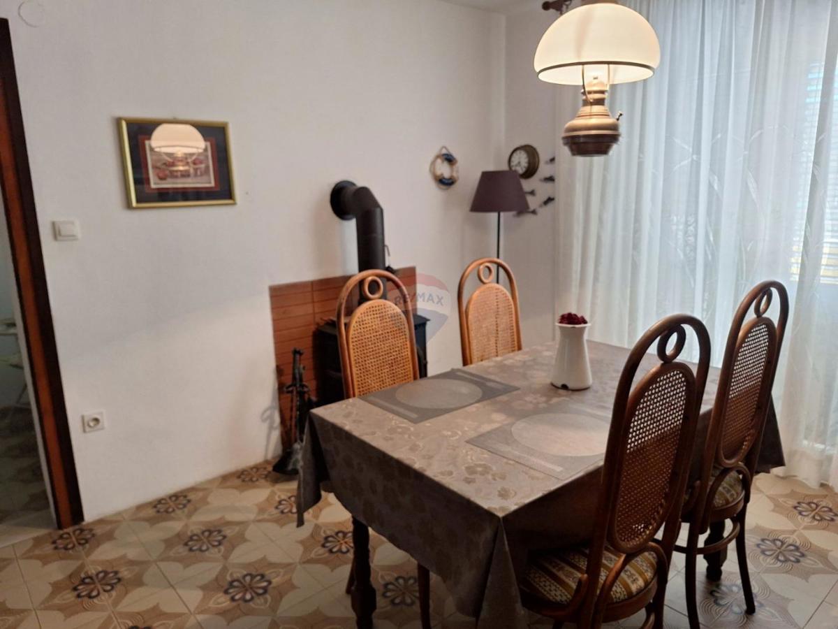 Hiša Baška, 160m2