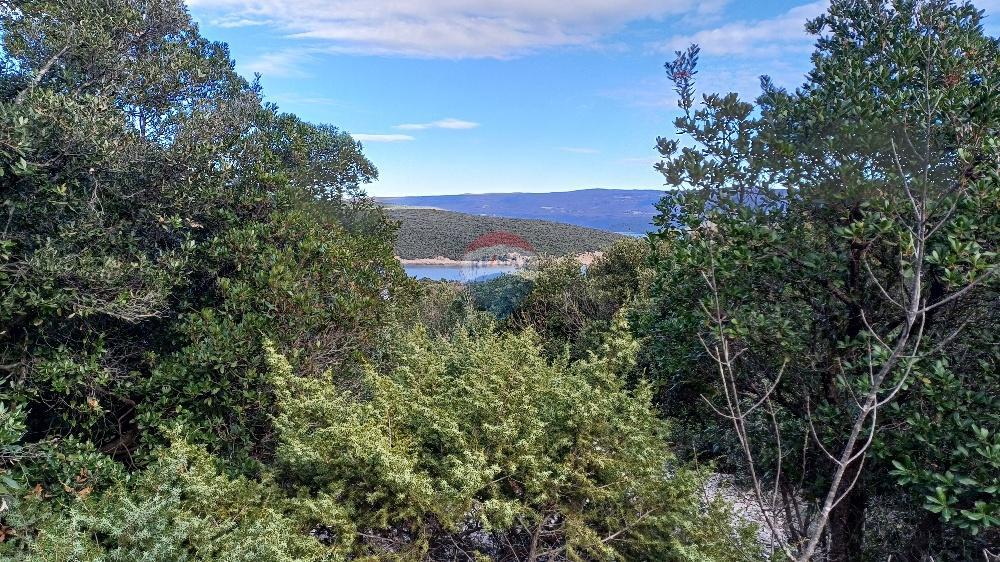 Stavbno zemljišče Krnica, Marčana, 1.513m2