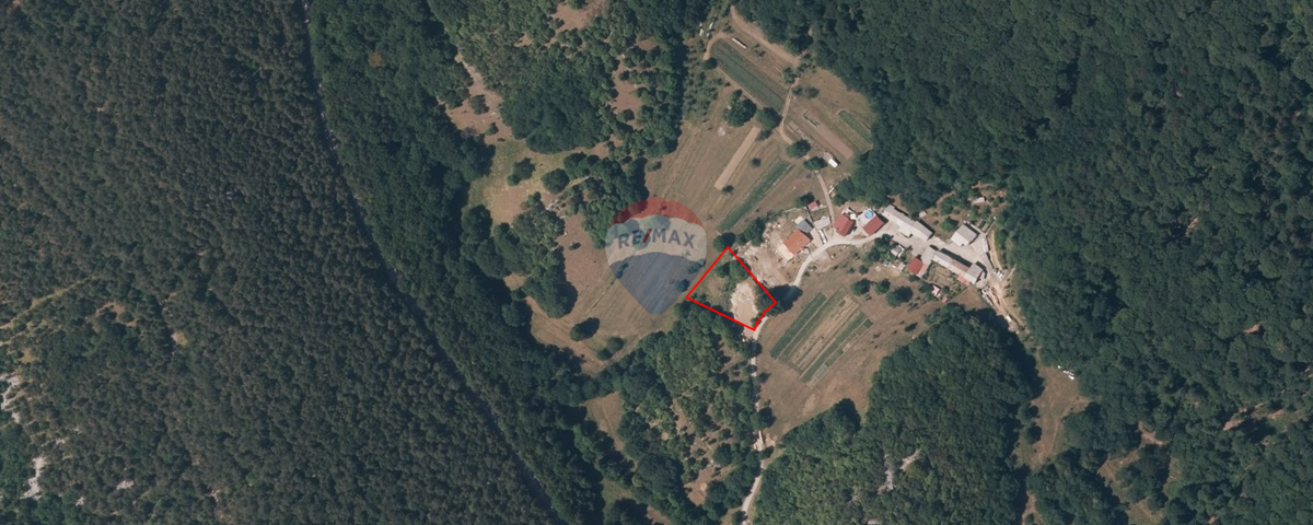 Stavbno zemljišče Klana, 1.156m2