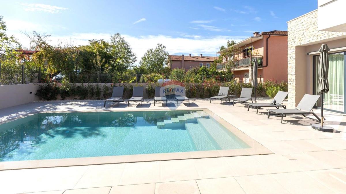 Istra, Umag – Luksuzna Vila s 5 Spalnicami