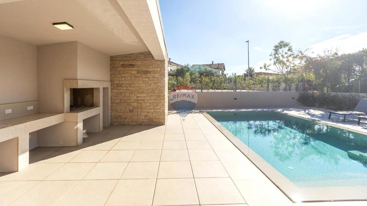 Istra, Umag – Luksuzna Vila s 5 Spalnicami