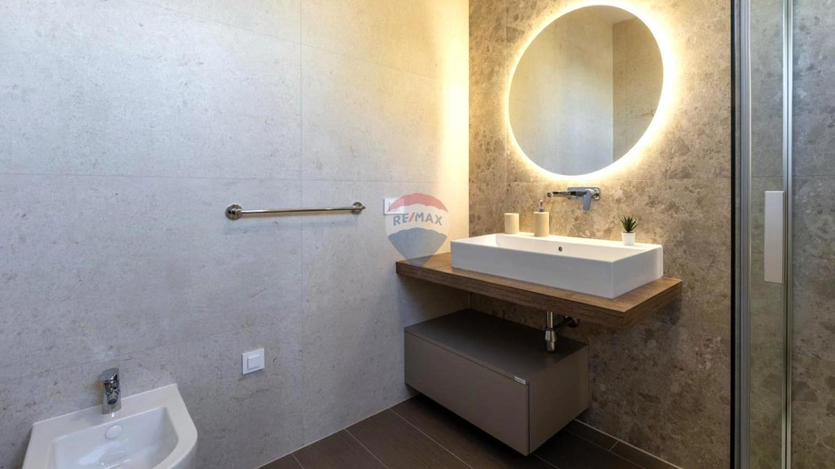 Istra, Umag – Luksuzna Vila s 5 Spalnicami