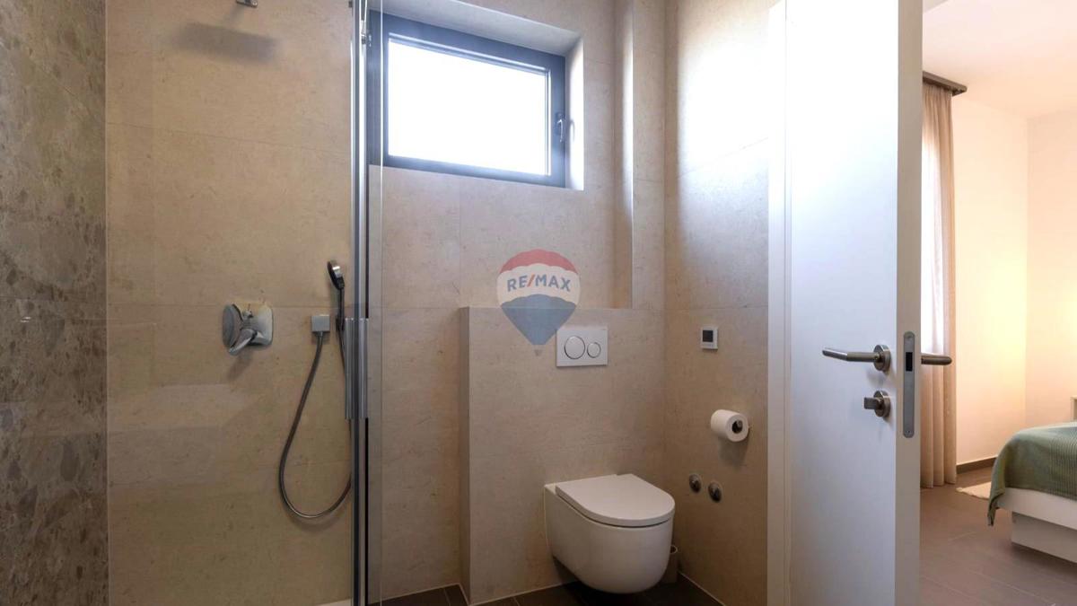 Istra, Umag – Luksuzna Vila s 5 Spalnicami