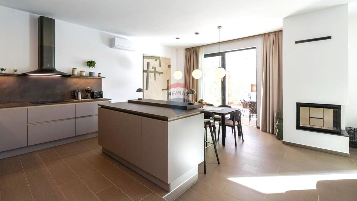 Istra, Umag – Luksuzna Vila s 5 Spalnicami