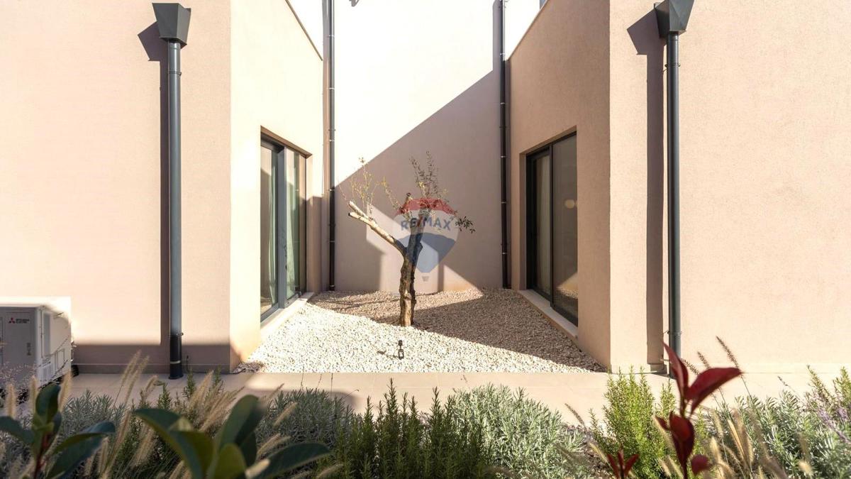 Istra, Umag – Luksuzna Vila s 5 Spalnicami