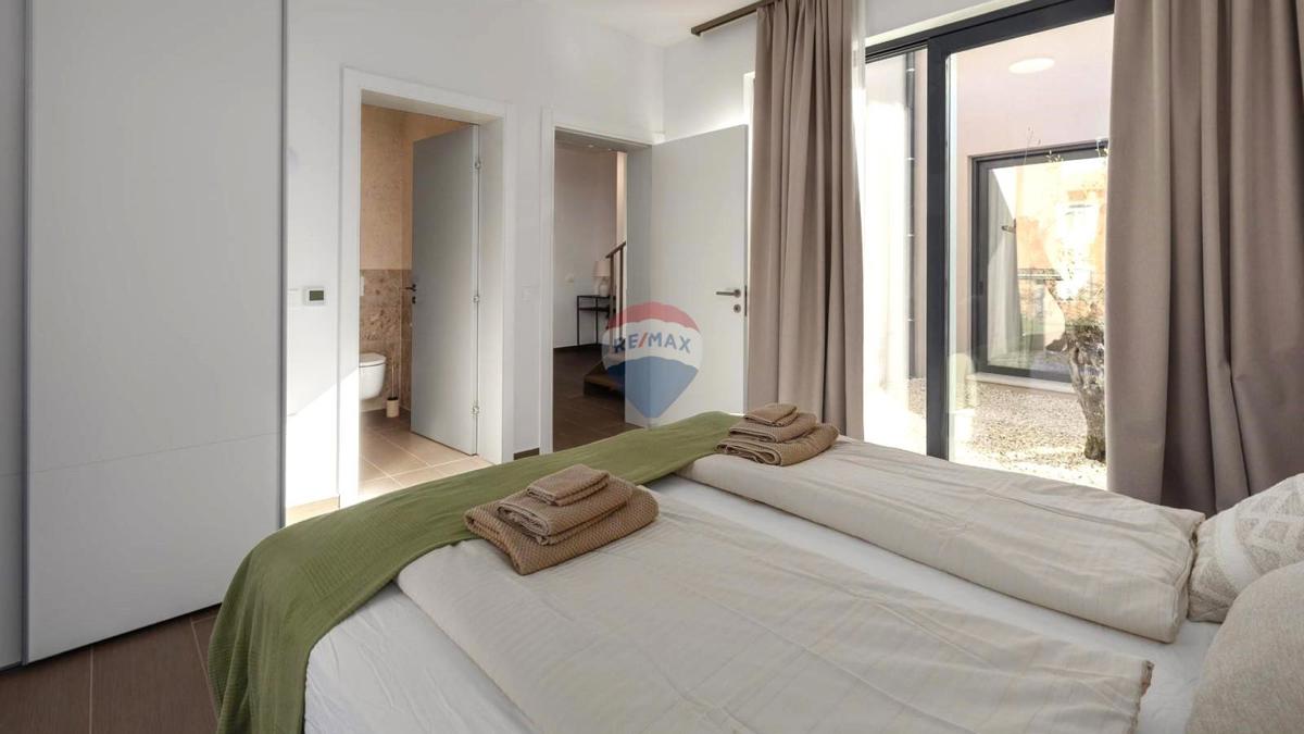 Istra, Umag – Luksuzna Vila s 5 Spalnicami