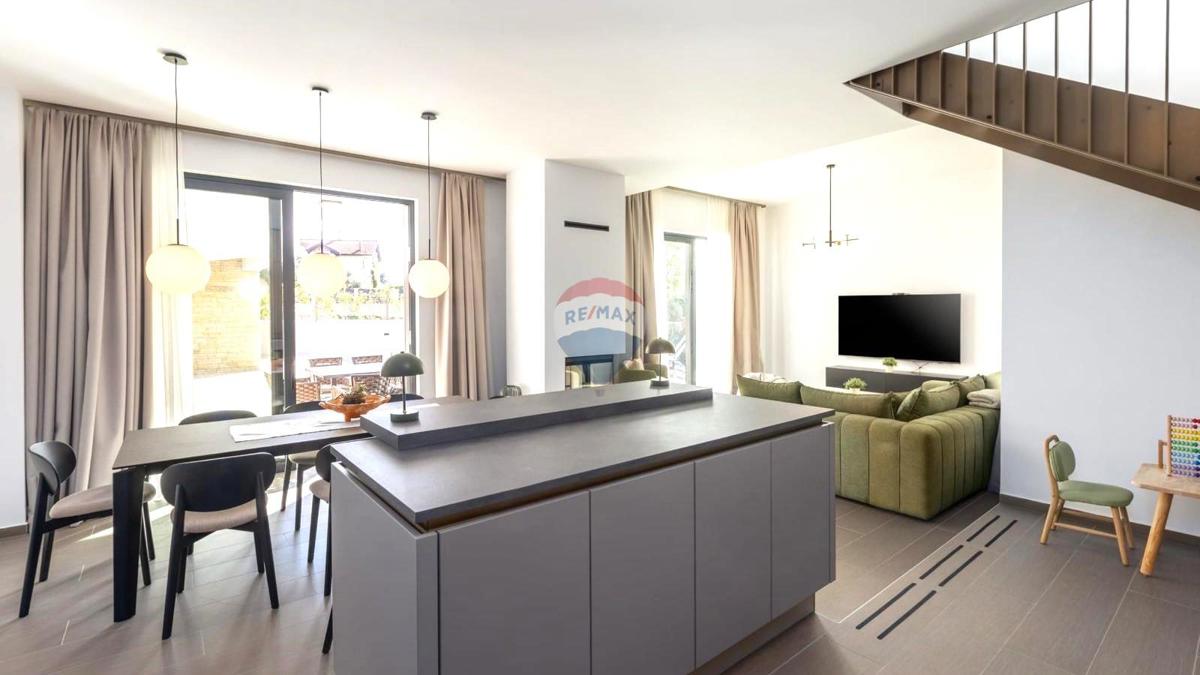 Istra, Umag – Luksuzna Vila s 5 Spalnicami