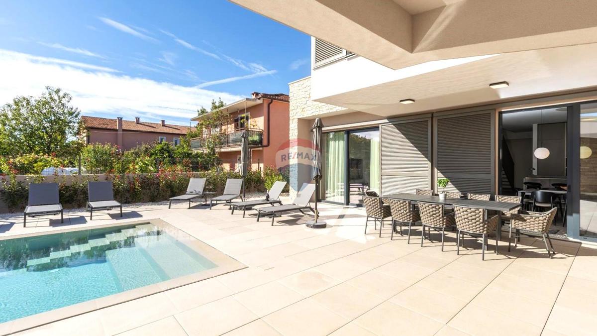 Istra, Umag – Luksuzna Vila s 5 Spalnicami