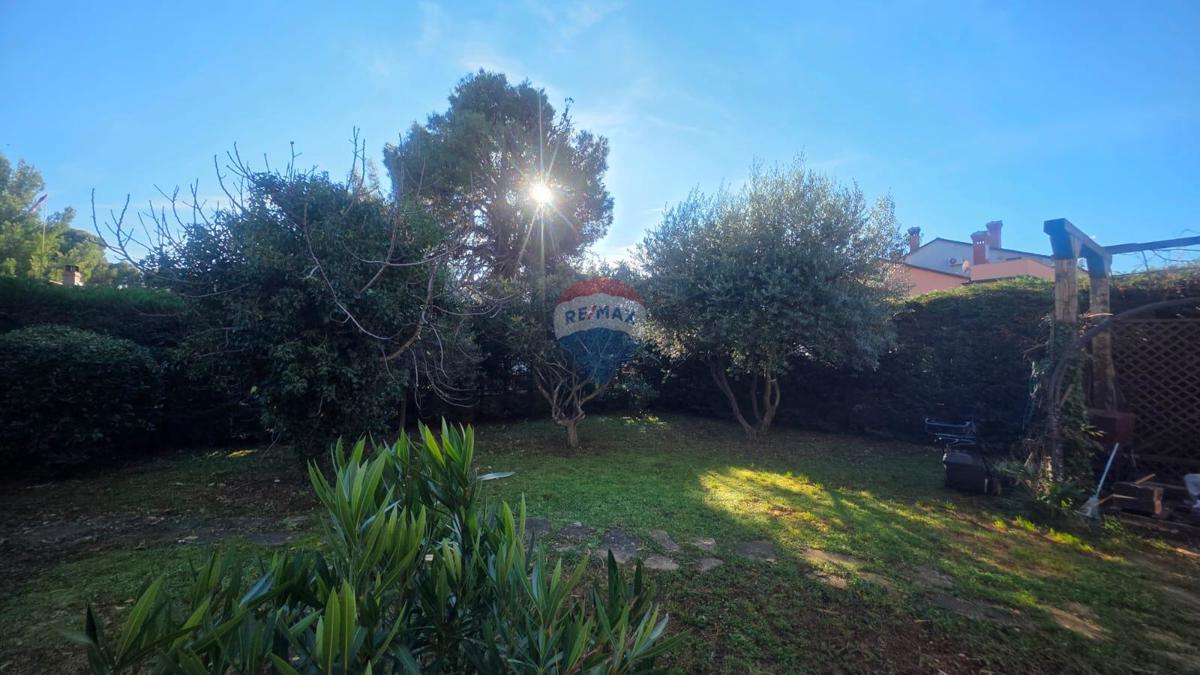 Punta, Umag – Luksuzna Vila, Druga Vrsta od Morja