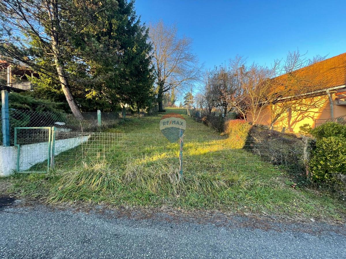 Stavbno zemljišče Črešnjevec, Tuhelj, 421m2