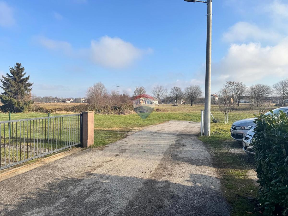 Stavbno zemljišče Lučko, Novi Zagreb - Zapad, 707m2