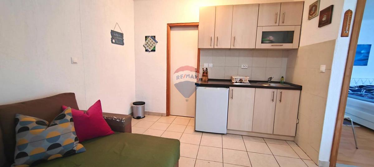 Hiša Malinska, Malinska-Dubašnica, 360m2