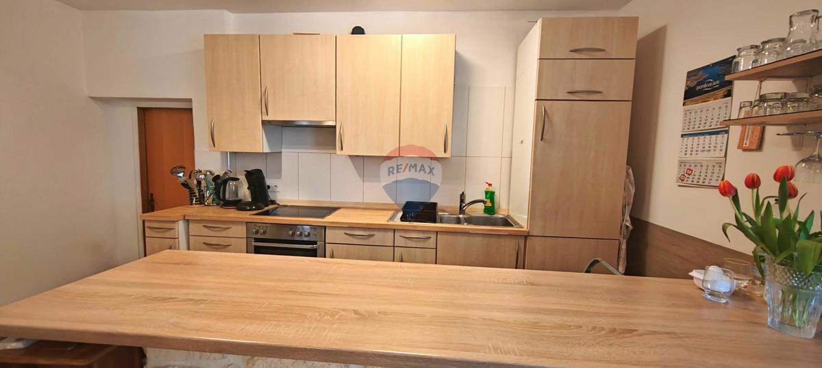 Hiša Malinska, Malinska-Dubašnica, 360m2