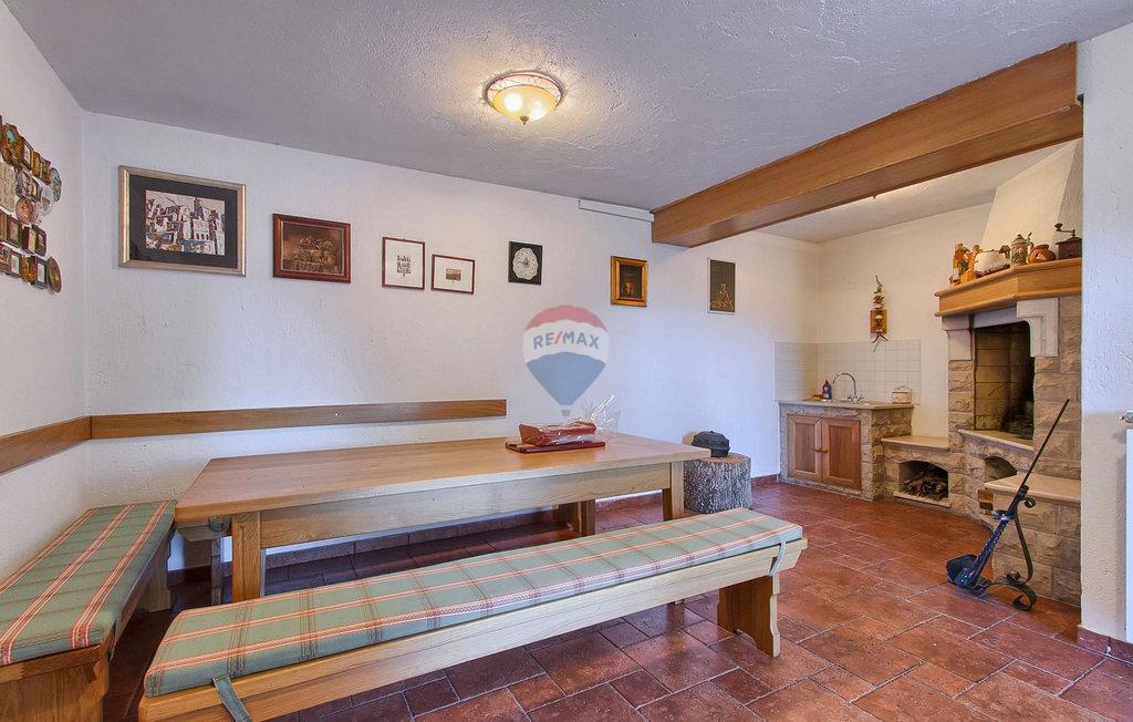 ISTRIA, BUZET - Holiday house on a hill